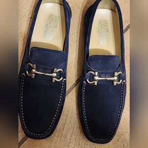Salvatore ferragamo mens shoes 9.5 D dark blue suade drivers